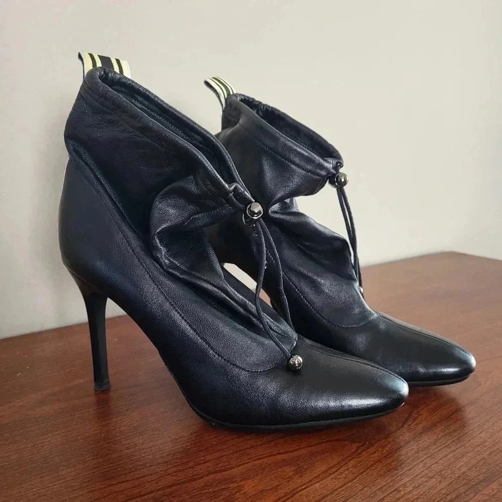 Vintage Steven Steve Madden Black Soft Leather Stilletto Toggle Ankle Boots(9.5)